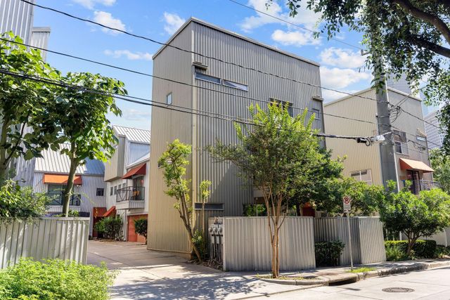 824 Ruthven Street, Houston, TX 77019
