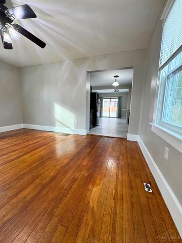 107 Parkview Street, Lebanon, OH 45036