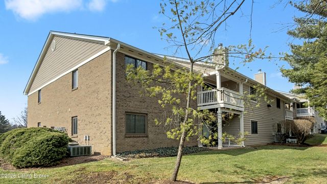 401 Creason Ct 208, Louisville, KY 40223