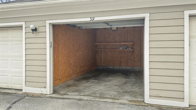 401 Creason Ct 208, Louisville, KY 40223