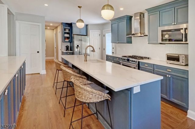 96 Lessing Rd, West Orange Twp., NJ 07052