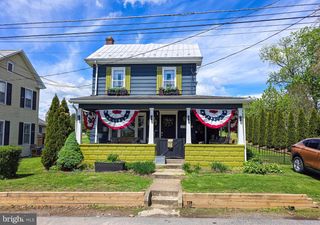 305 PROSPECT AVE, Duncannon, PA 17020