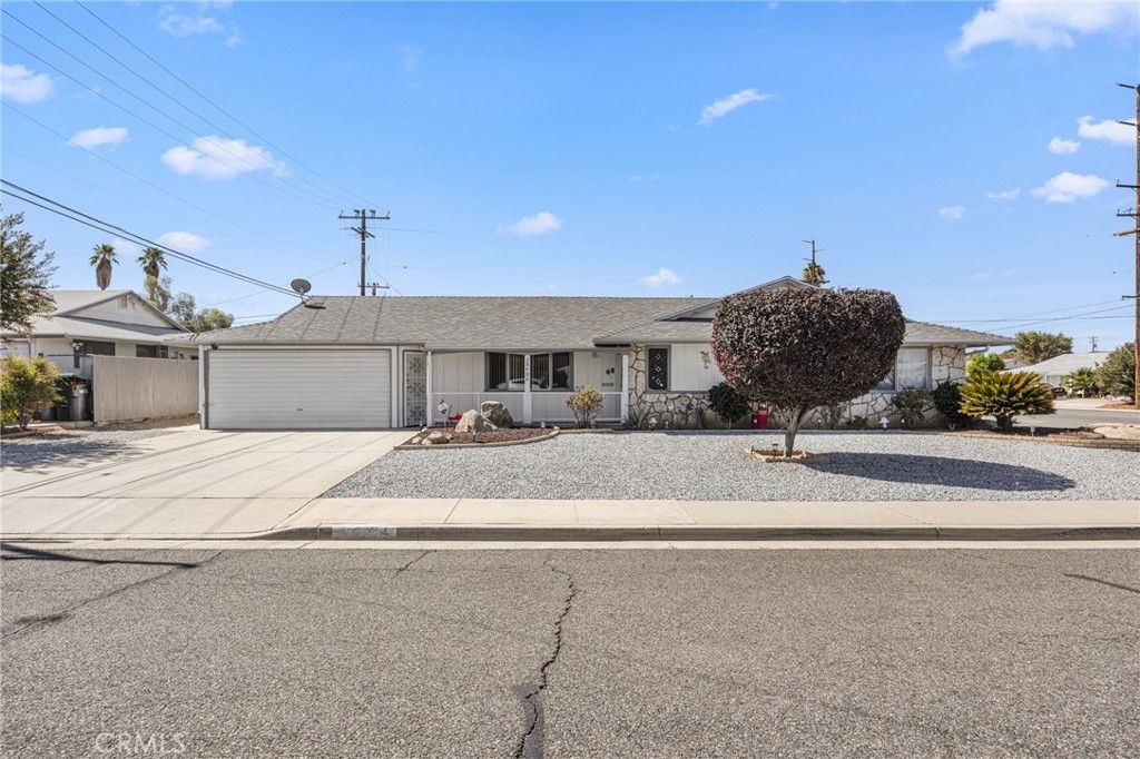 28984 E Worcester, Sun City, CA 92586 — exterior