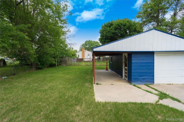 610 W Austin Avenue, Flint, MI 48505