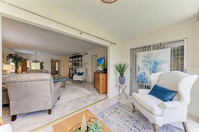 8625 MIDNIGHT PASS ROAD 208B, Sarasota, FL 34242