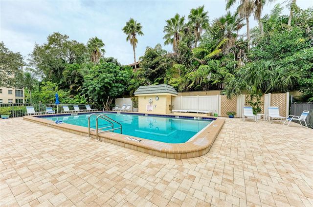 8625 MIDNIGHT PASS ROAD 208B, Sarasota, FL 34242