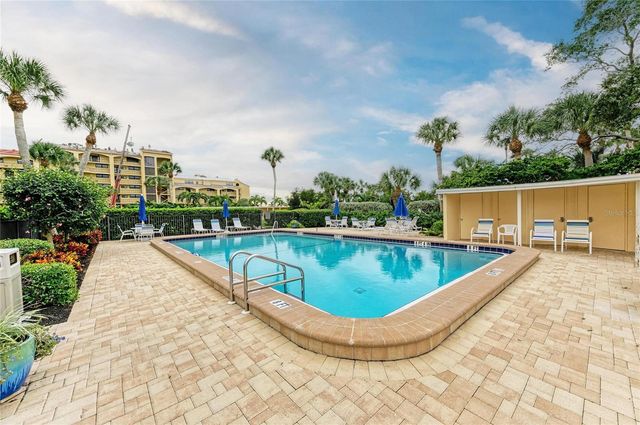 8625 MIDNIGHT PASS ROAD 208B, Sarasota, FL 34242