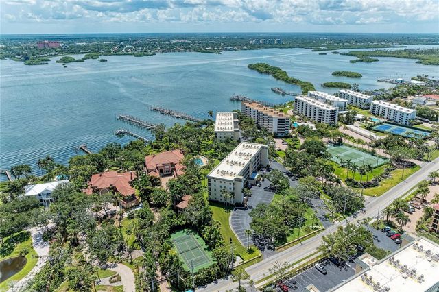 8625 MIDNIGHT PASS ROAD 208B, Sarasota, FL 34242