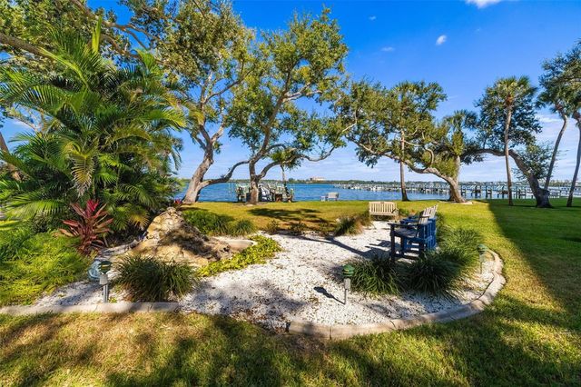 8625 MIDNIGHT PASS ROAD 208B, Sarasota, FL 34242