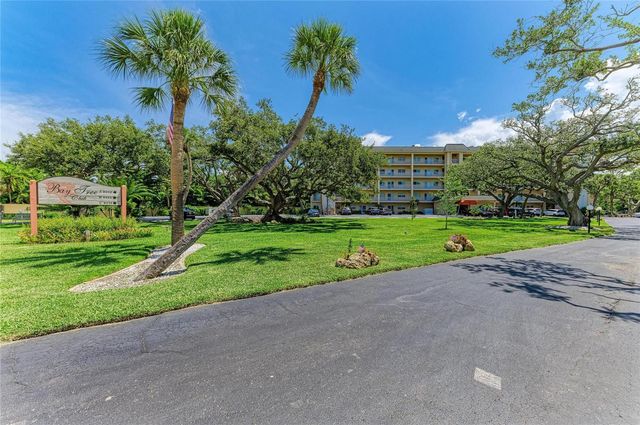 8625 MIDNIGHT PASS ROAD 208B, Sarasota, FL 34242