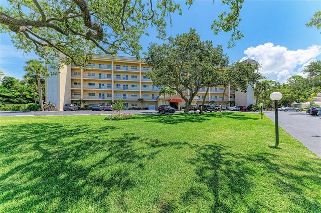 8625 MIDNIGHT PASS ROAD 208B, Sarasota, FL 34242