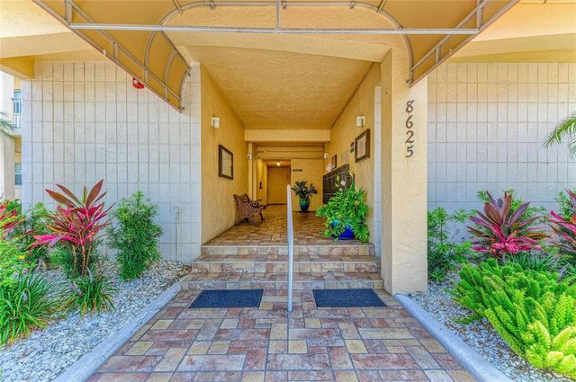 8625 MIDNIGHT PASS ROAD 208B, Sarasota, FL 34242
