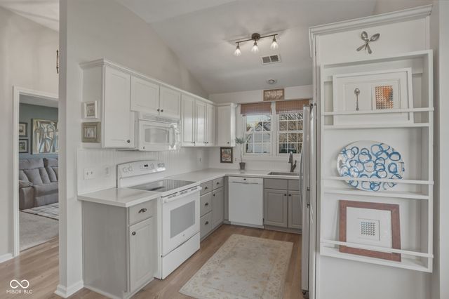 18002 Sun Ridge Circle, Noblesville, IN 46062