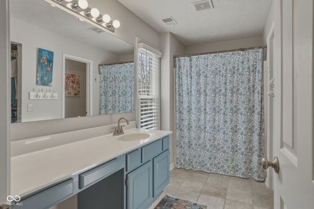 18002 Sun Ridge Circle, Noblesville, IN 46062
