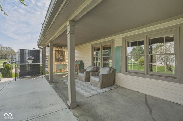 18002 Sun Ridge Circle, Noblesville, IN 46062