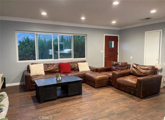 314 W Gladstone, San Dimas, CA 91773