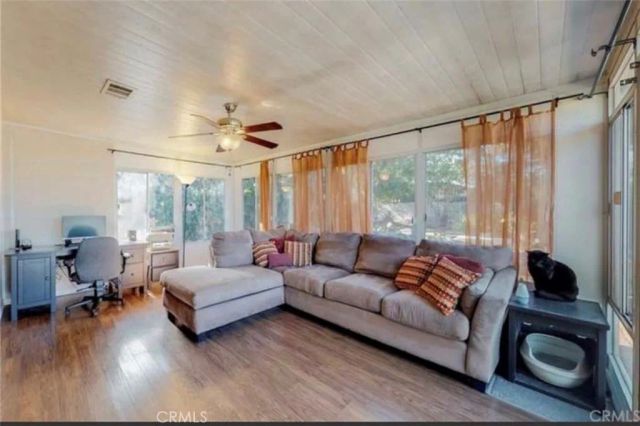 314 W Gladstone, San Dimas, CA 91773