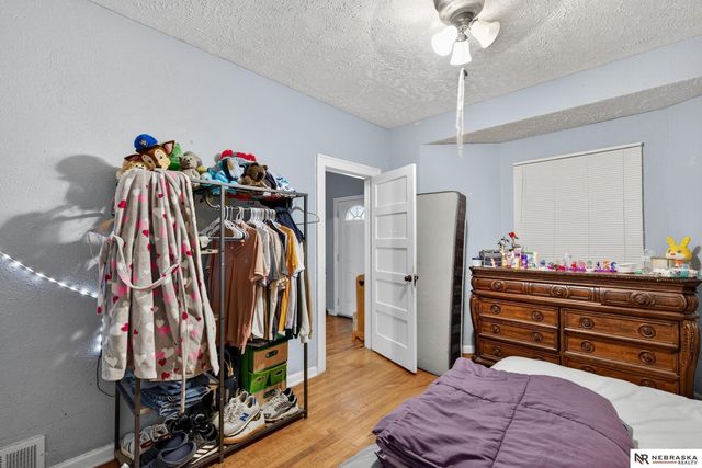 2439 Camden Avenue, Omaha, NE 68111