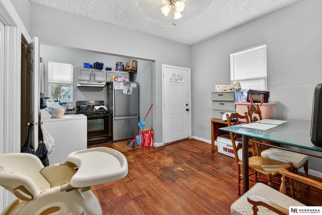 2439 Camden Avenue, Omaha, NE 68111