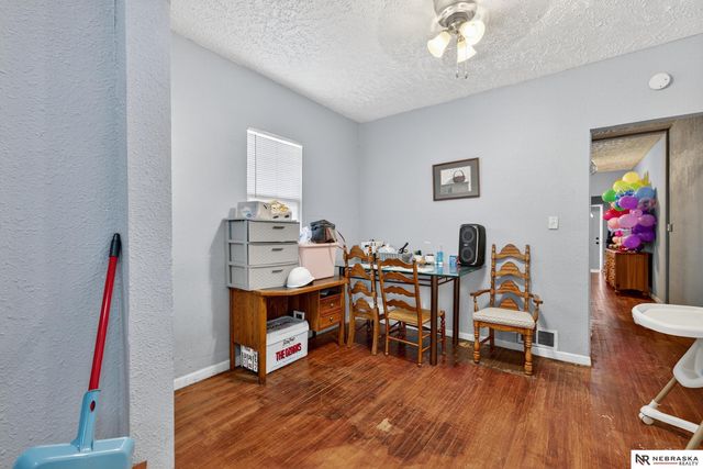 2439 Camden Avenue, Omaha, NE 68111