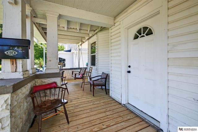 2439 Camden Avenue, Omaha, NE 68111