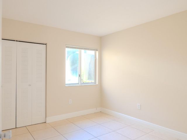 4785 SW 62ND Avenue 102, Davie, FL 33314