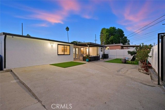 6250 Coldwater Canyon Avenue, North Hollywood (los Angeles), CA 91606