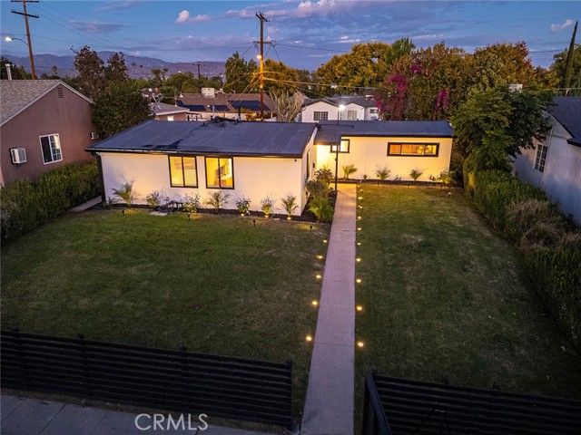 6250 Coldwater Canyon Avenue, North Hollywood (los Angeles), CA 91606