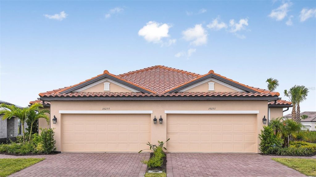 10251 MORNING MIST LANE, Sarasota, FL 34241