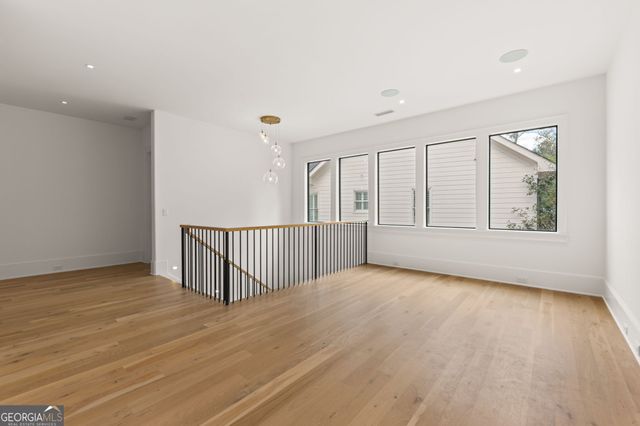 4550 Jolyn Place, Sandy Springs, GA 30342