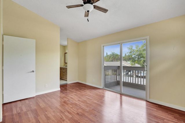 5425 Cleveland Road, Delray Beach, FL 33484