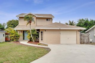 5425 Cleveland Road, Delray Beach, FL 33484