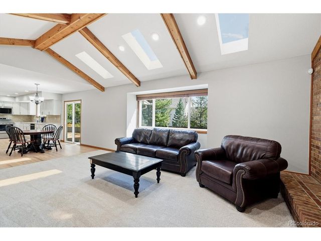 159 Willowleaf Dr, Littleton, CO 80127
