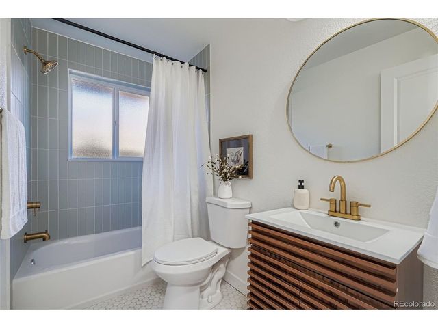 3505 Holly St, Denver, CO 80207