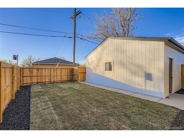 3505 Holly St, Denver, CO 80207