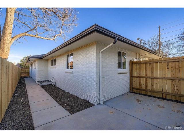 3505 Holly St, Denver, CO 80207