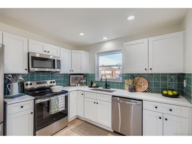 3505 Holly St, Denver, CO 80207