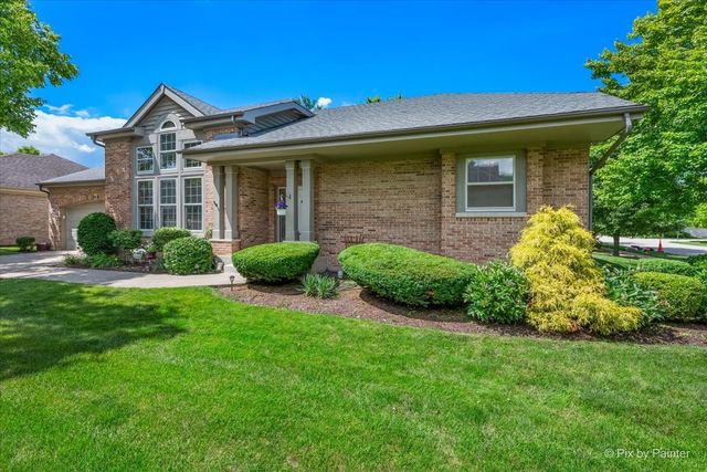 303 Torrington Drive, Bloomingdale, IL 60108