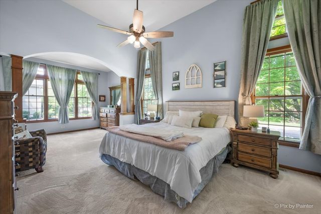 303 Torrington Drive, Bloomingdale, IL 60108