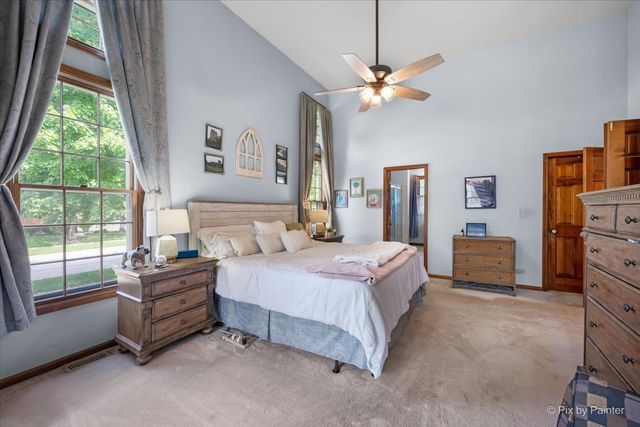 303 Torrington Drive, Bloomingdale, IL 60108