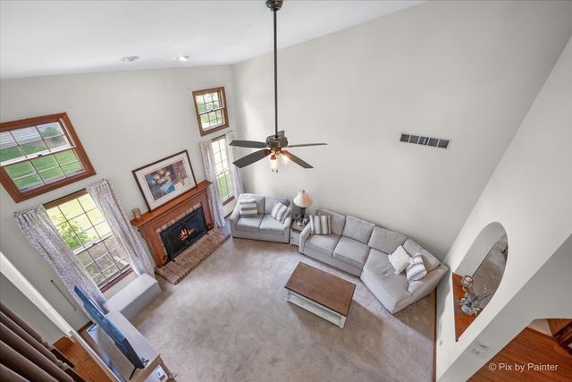 303 Torrington Drive, Bloomingdale, IL 60108