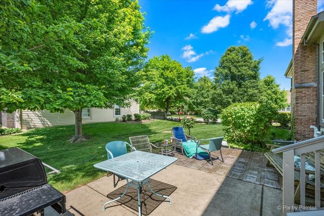 303 Torrington Drive, Bloomingdale, IL 60108