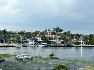 701 Three Islands Blvd 414, Hallandale Beach, FL 33009