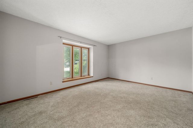 13042 Heatherstone Circle, Pickerington, OH 43147
