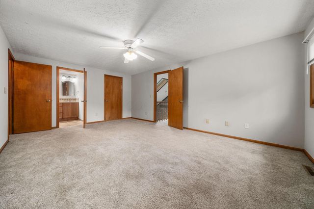 13042 Heatherstone Circle, Pickerington, OH 43147