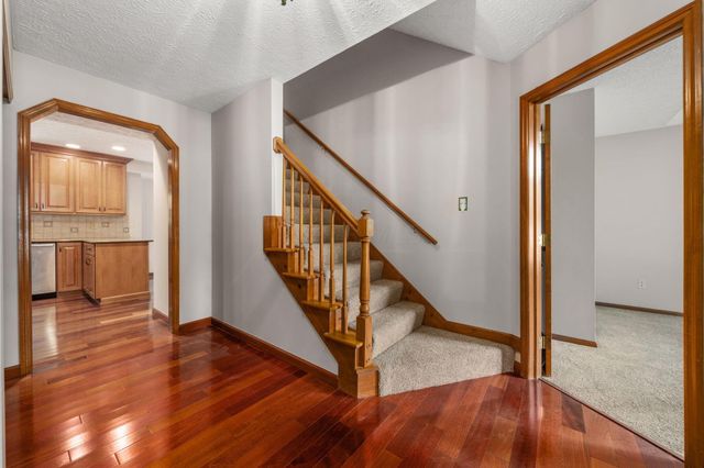 13042 Heatherstone Circle, Pickerington, OH 43147