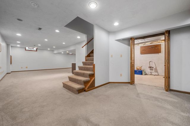 13042 Heatherstone Circle, Pickerington, OH 43147