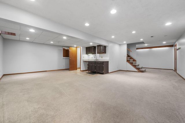 13042 Heatherstone Circle, Pickerington, OH 43147