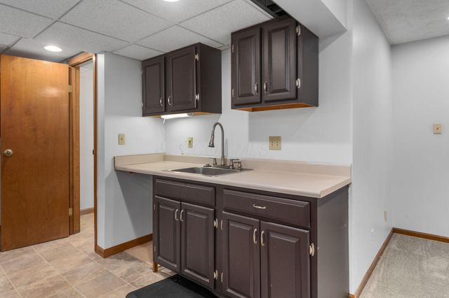 13042 Heatherstone Circle, Pickerington, OH 43147