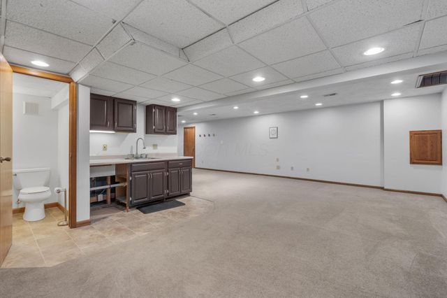 13042 Heatherstone Circle, Pickerington, OH 43147